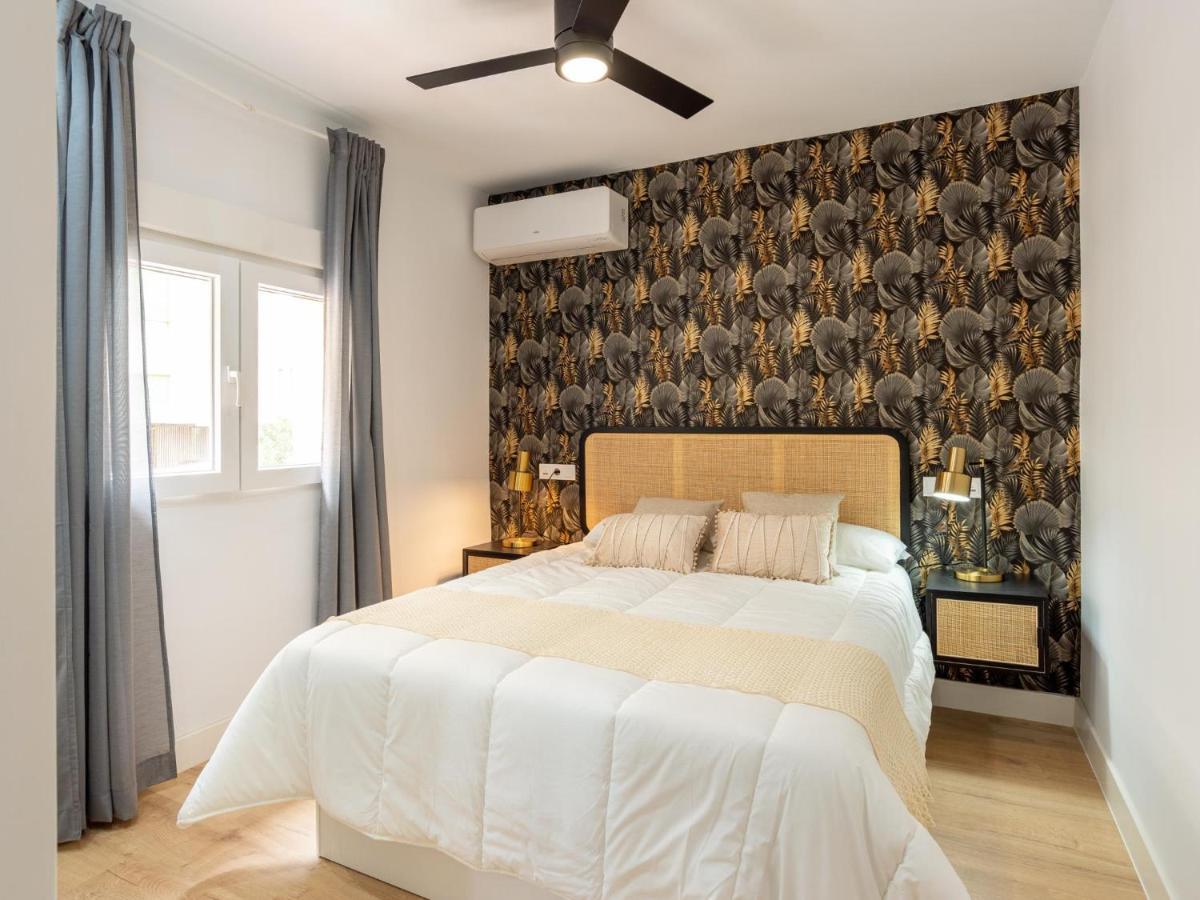 Gorgeous Renovated Apartment 2Br Ac Malaga Luaran gambar