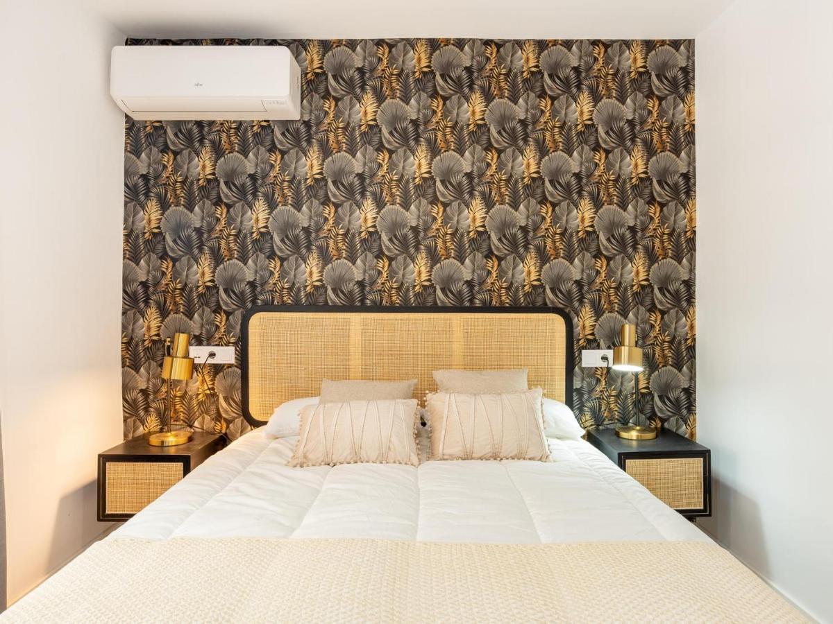 Gorgeous Renovated Apartment 2Br Ac Malaga Luaran gambar