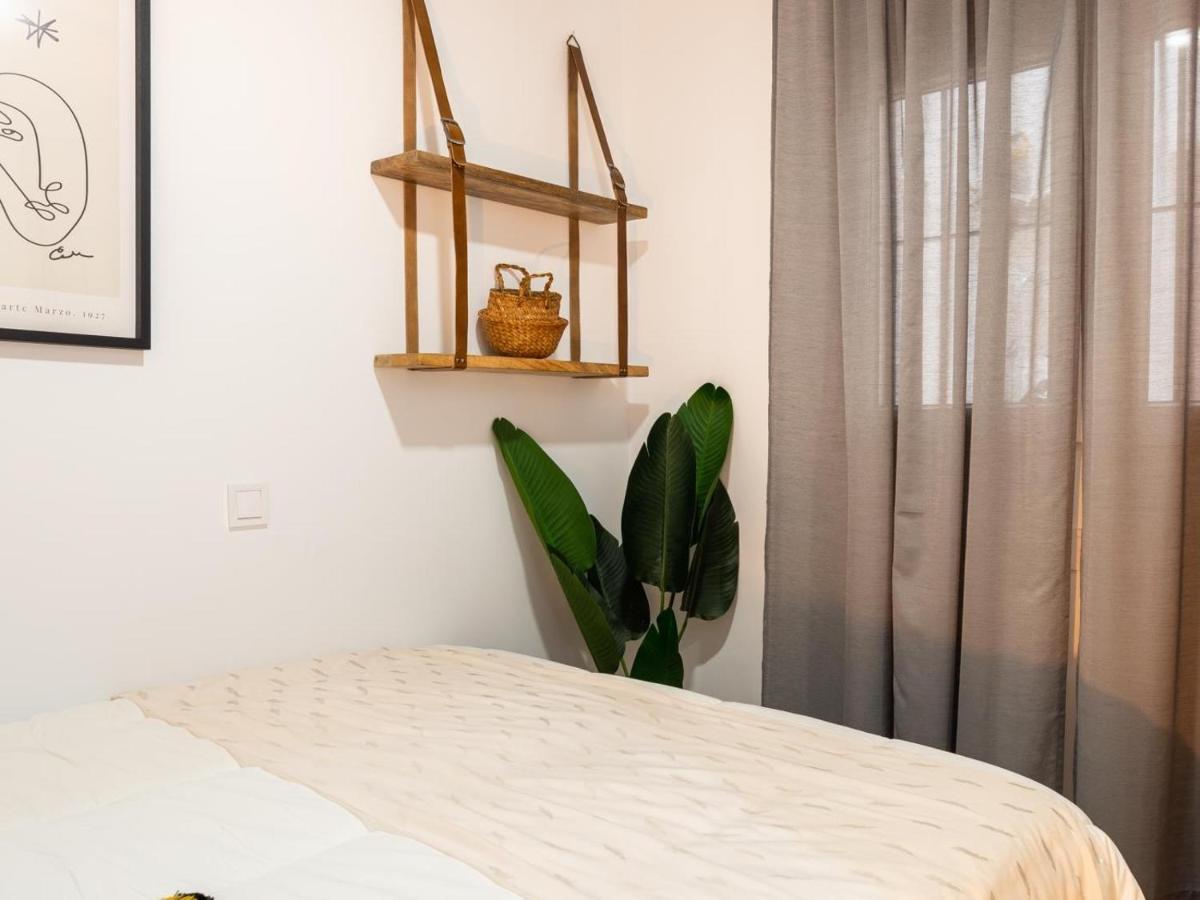 Gorgeous Renovated Apartment 2Br Ac Malaga Luaran gambar